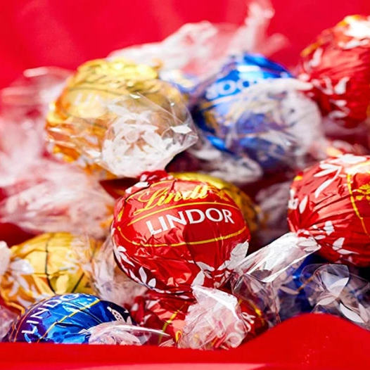 10 Assorted Lindor Gourmet Truffles